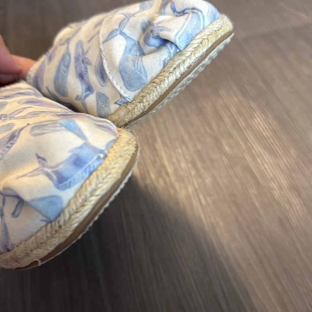 Toms Oceana Classic Multi Watercolor Whale Canvas Espadrilles Slip Ons 11